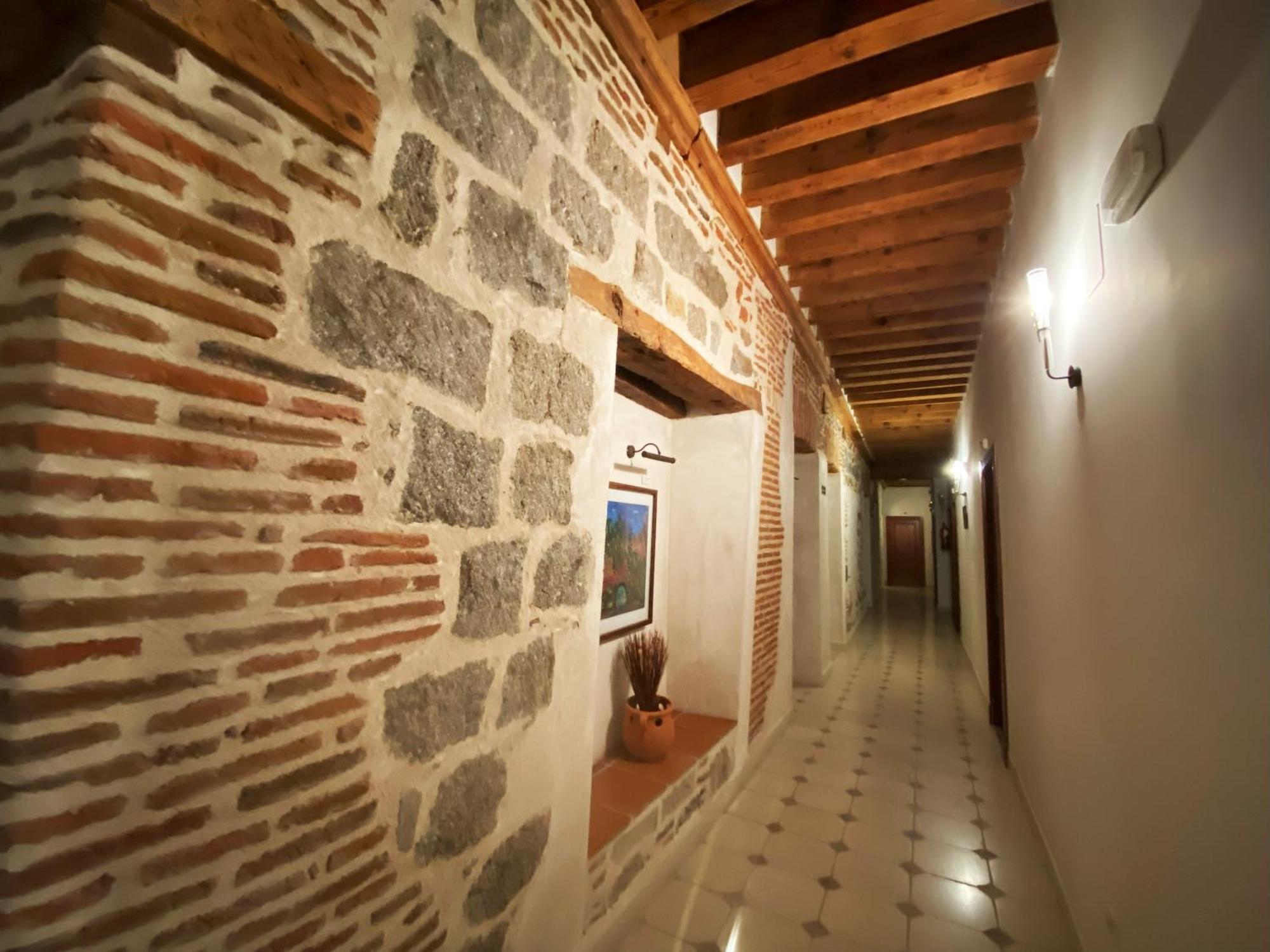 El Rastro - Palacio Duque De Tamames - 3*