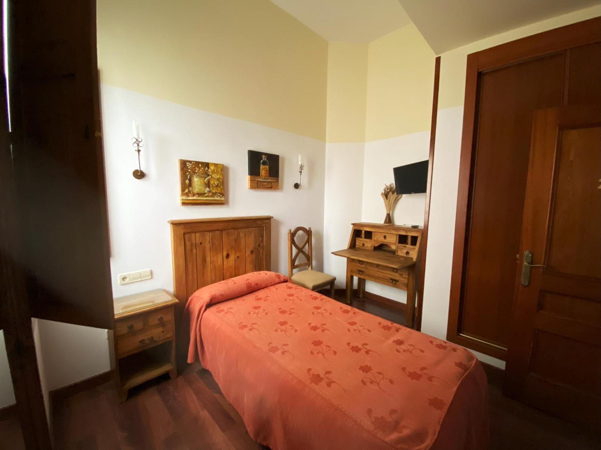 Hotel El Rastro - Palacio Duque De Tamames -