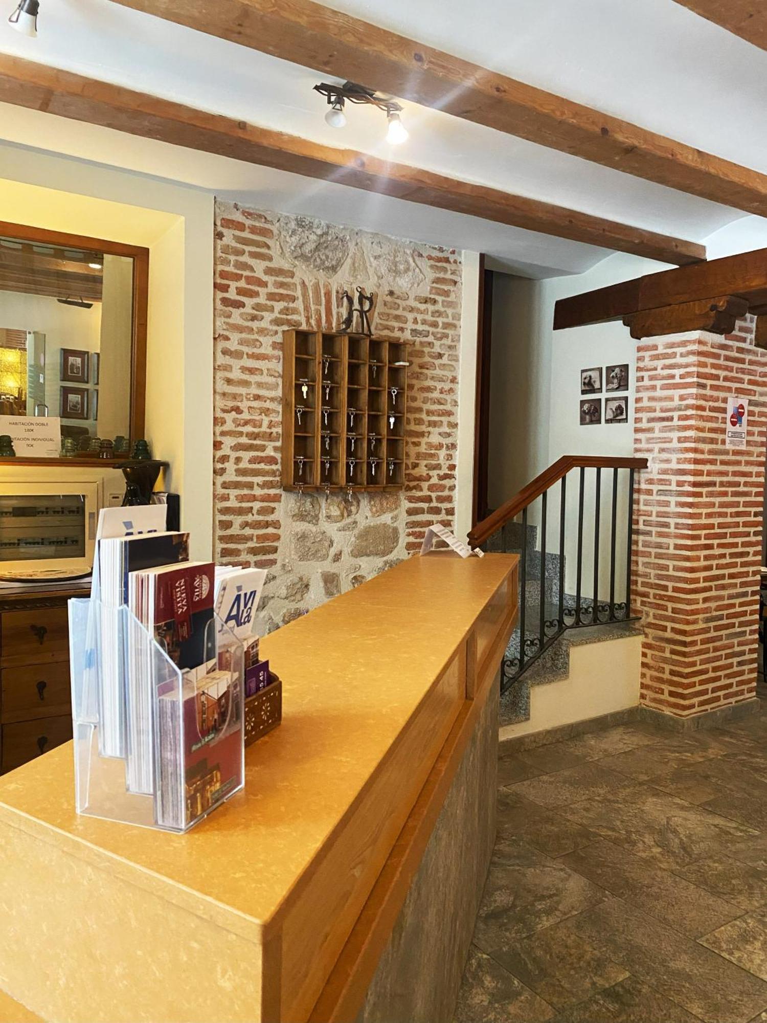 El Rastro - Palacio Duque De Tamames - Hotel 3*