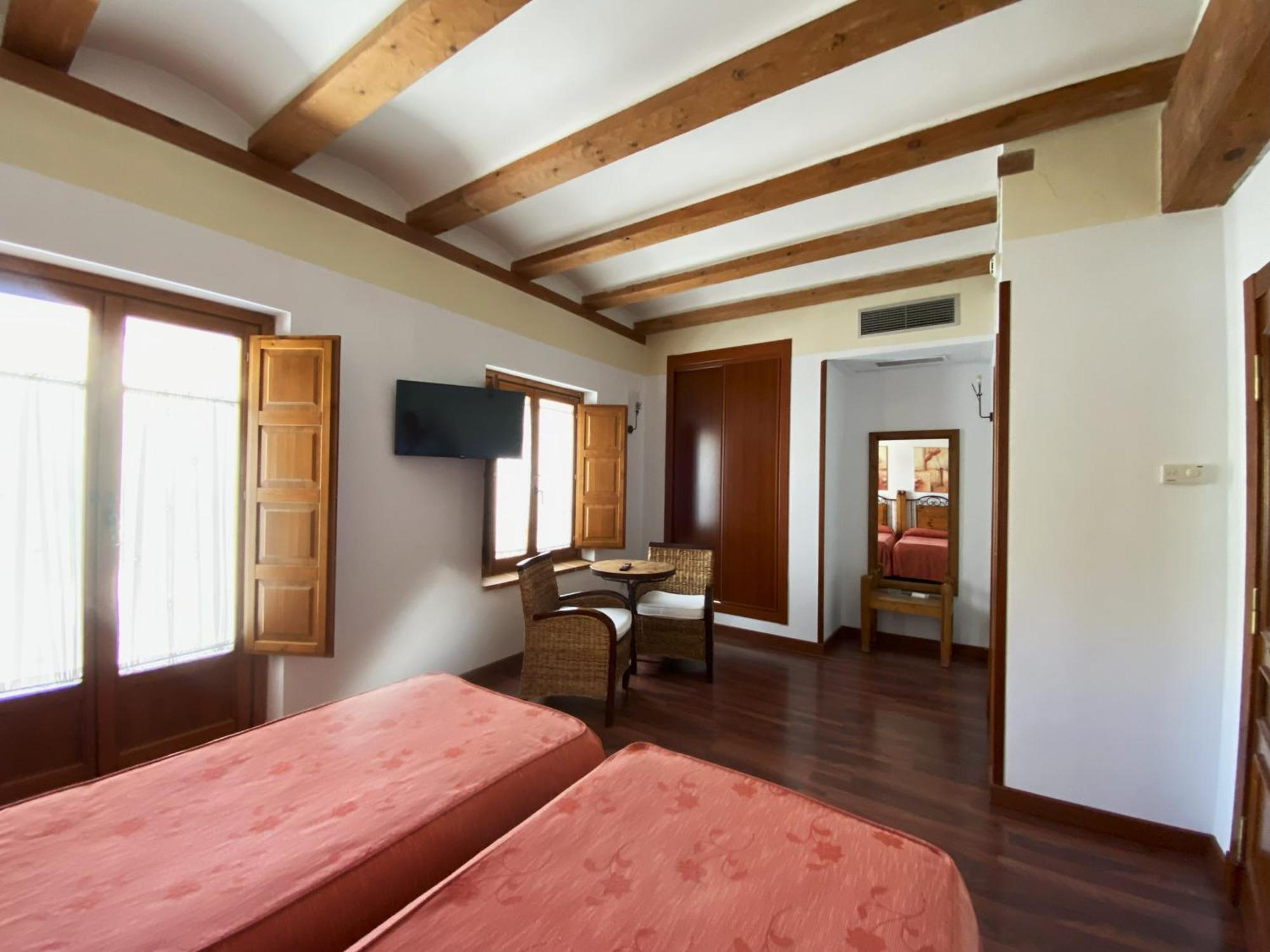 Hotel El Rastro - Palacio Duque De Tamames - Avila