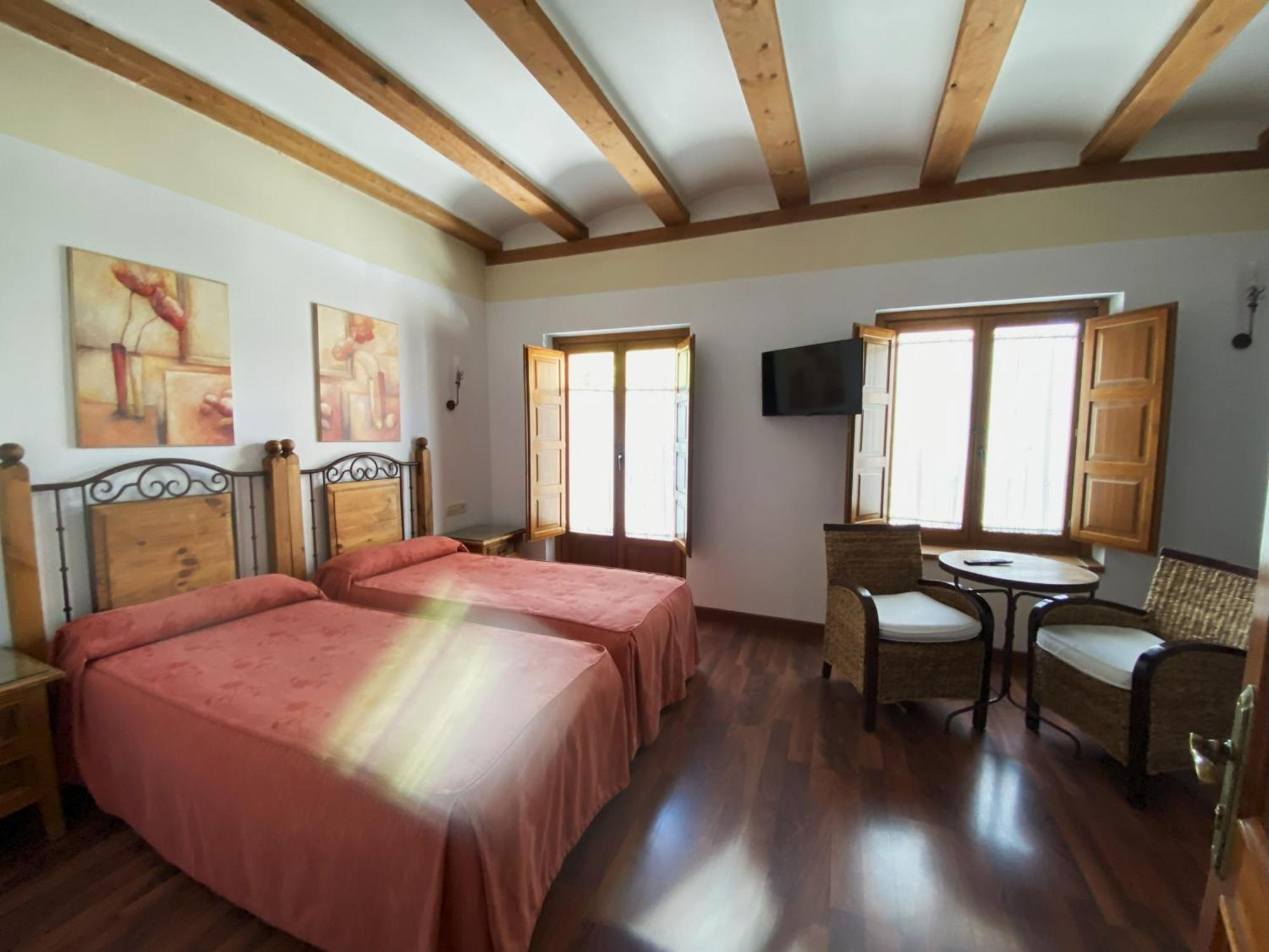 Hotel El Rastro - Palacio Duque De Tamames - Avila