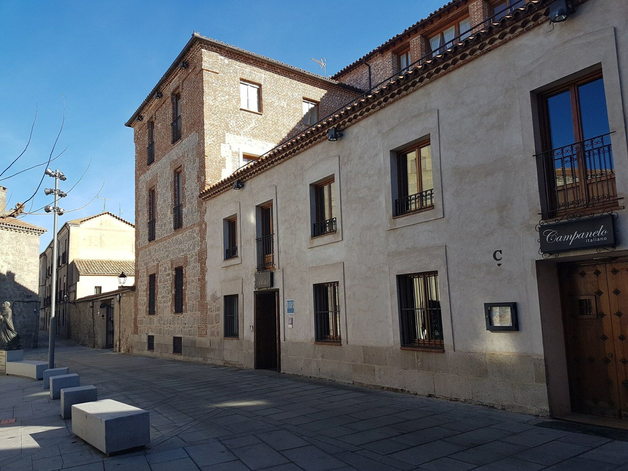 Hotel El Rastro - Palacio Duque De Tamames -
